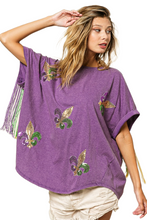 Load image into Gallery viewer, BiBi Vintage Washed Fleur Mardi Gras Top