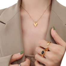 Load image into Gallery viewer, Titanium Steel Heart Pendant Necklace