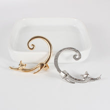 Load image into Gallery viewer, Single Piece Punk Style Cat Post Earring with Ear Cuff Rock Animal Black Stud Earring

