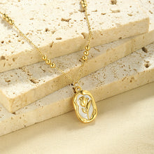 Load image into Gallery viewer, Simple Rose White Shell Pendant Necklace For Women
