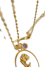 Load image into Gallery viewer, Flower Shell Pendant Copper Necklace
