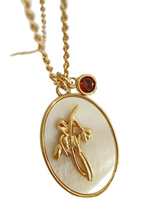 Load image into Gallery viewer, Flower Shell Pendant Copper Necklace
