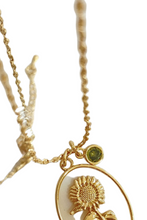 Load image into Gallery viewer, Flower Shell Pendant Copper Necklace
