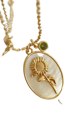 Load image into Gallery viewer, Flower Shell Pendant Copper Necklace
