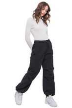Load image into Gallery viewer, Loose Fit Parachute Cargo Pants
