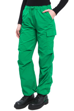 Load image into Gallery viewer, Loose Fit Parachute Cargo Pants

